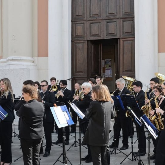 in piazza con noi teletutto 2024.jpg